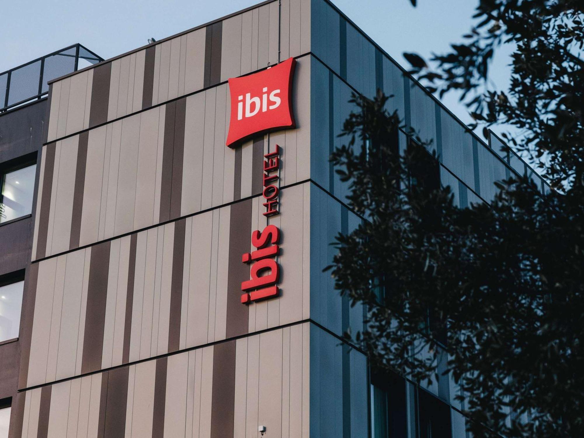 Ibis Rouen Centre Rive Gauche Mermoz Exterior foto