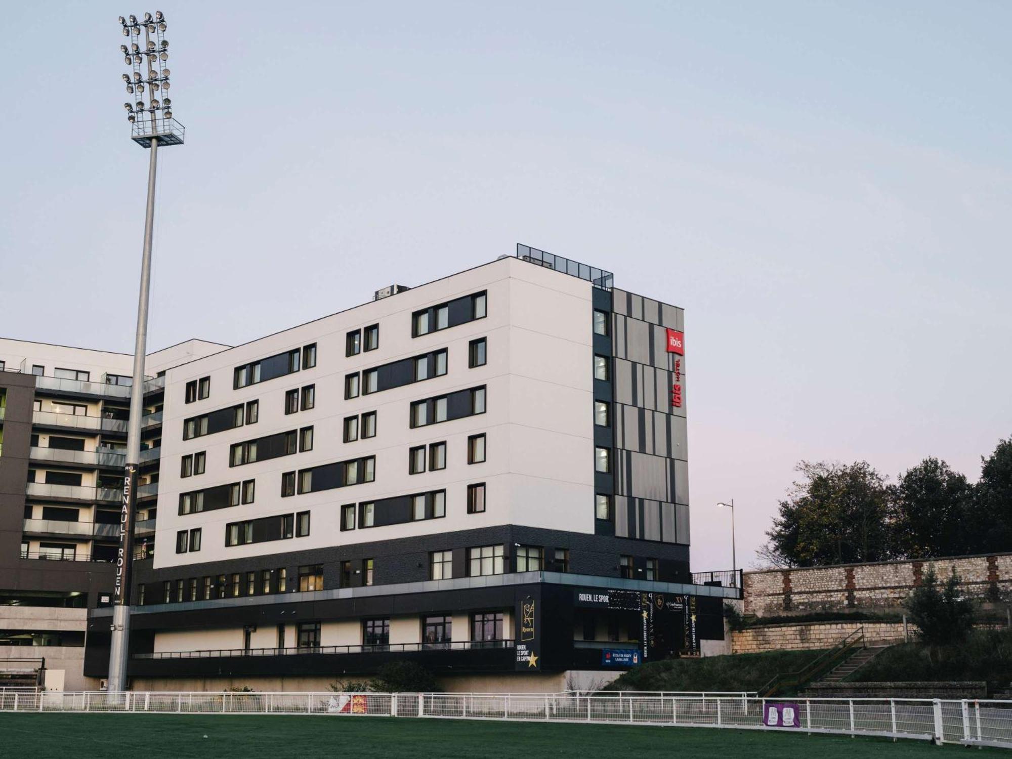 Ibis Rouen Centre Rive Gauche Mermoz Exterior foto